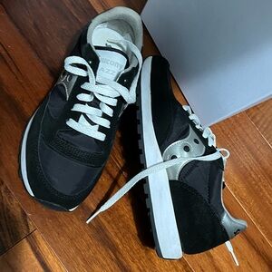Saucony Jazz Black Silver Suede Upper Leather Shoes Sneakers Size 7.5